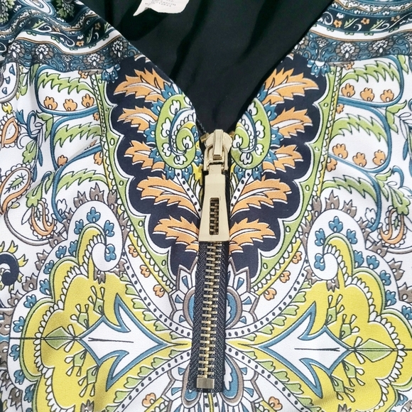 Coco Bianco Women’s Size M Multicolor Paisley Print Zip Front Blouse Made In USA - Picture 5 of 10